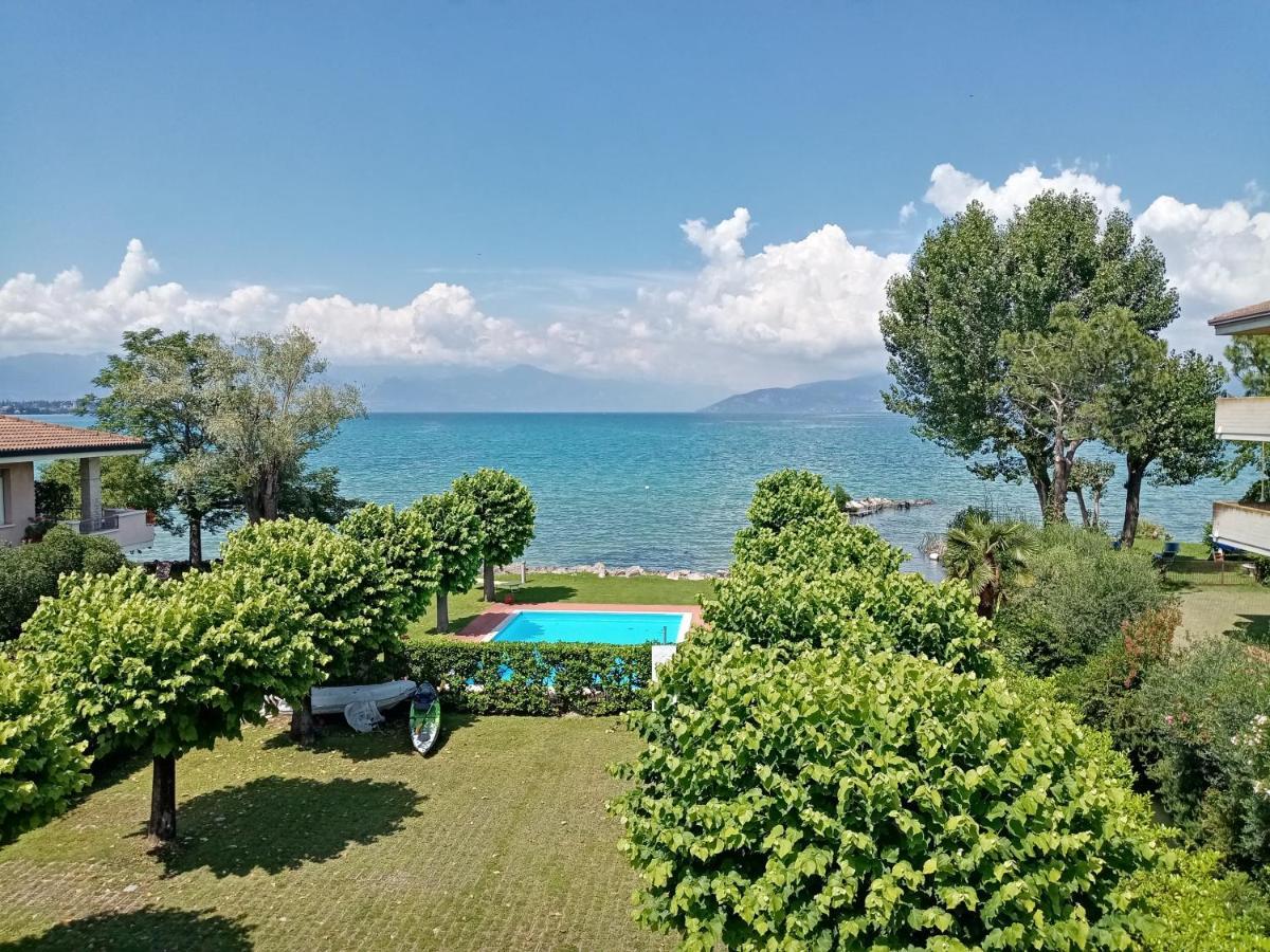 סירמיונה Casa Lugana 9 - Monolocale Con Piscina Fronte Lago מראה חיצוני תמונה